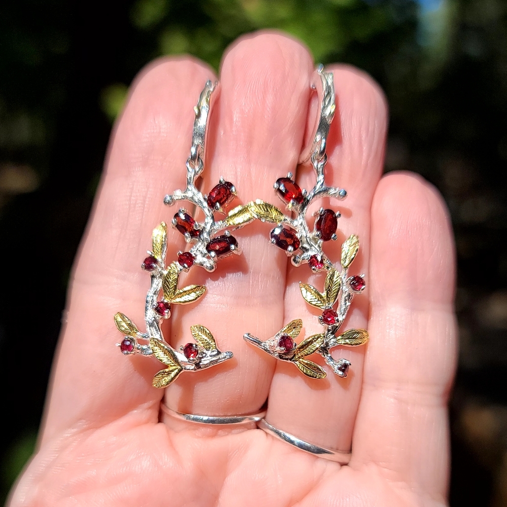 Gorgeous Garnet & Rhodolite sterling & gold floral chandelier earrings - Picture 6 of 6